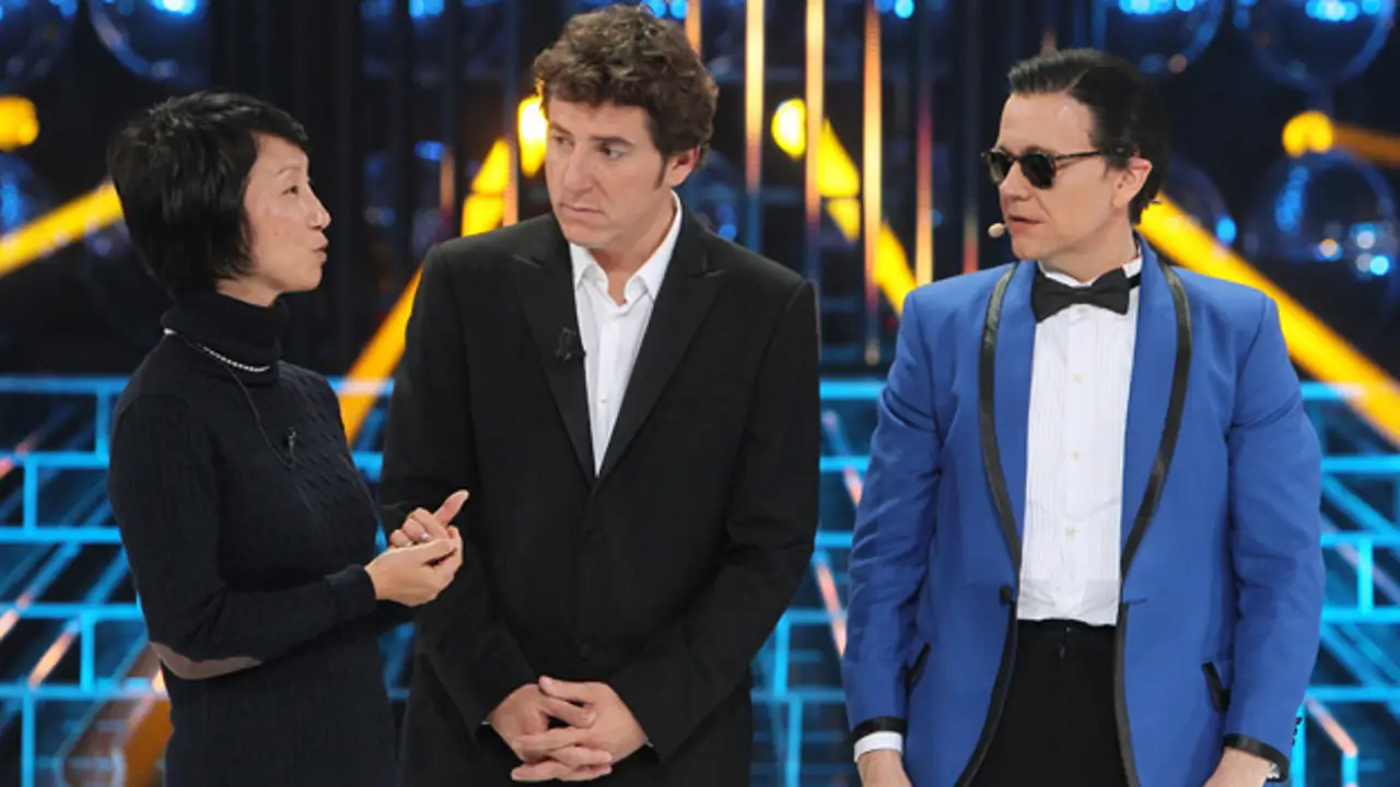 Santiago Segura aprende coreano