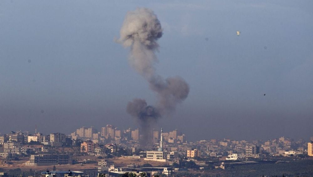 Instantes posteriores a un bombardeo en Gaza