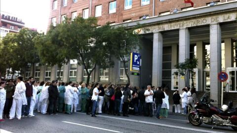 Trabajadores de La Princesa entregan 368.108 firmas