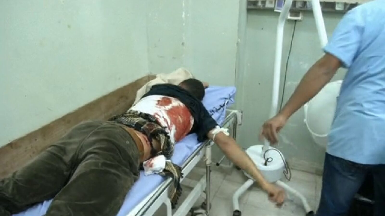 Un palestino muerto y ocho heridos en Gaza ponen en riesgo el alto el fuego