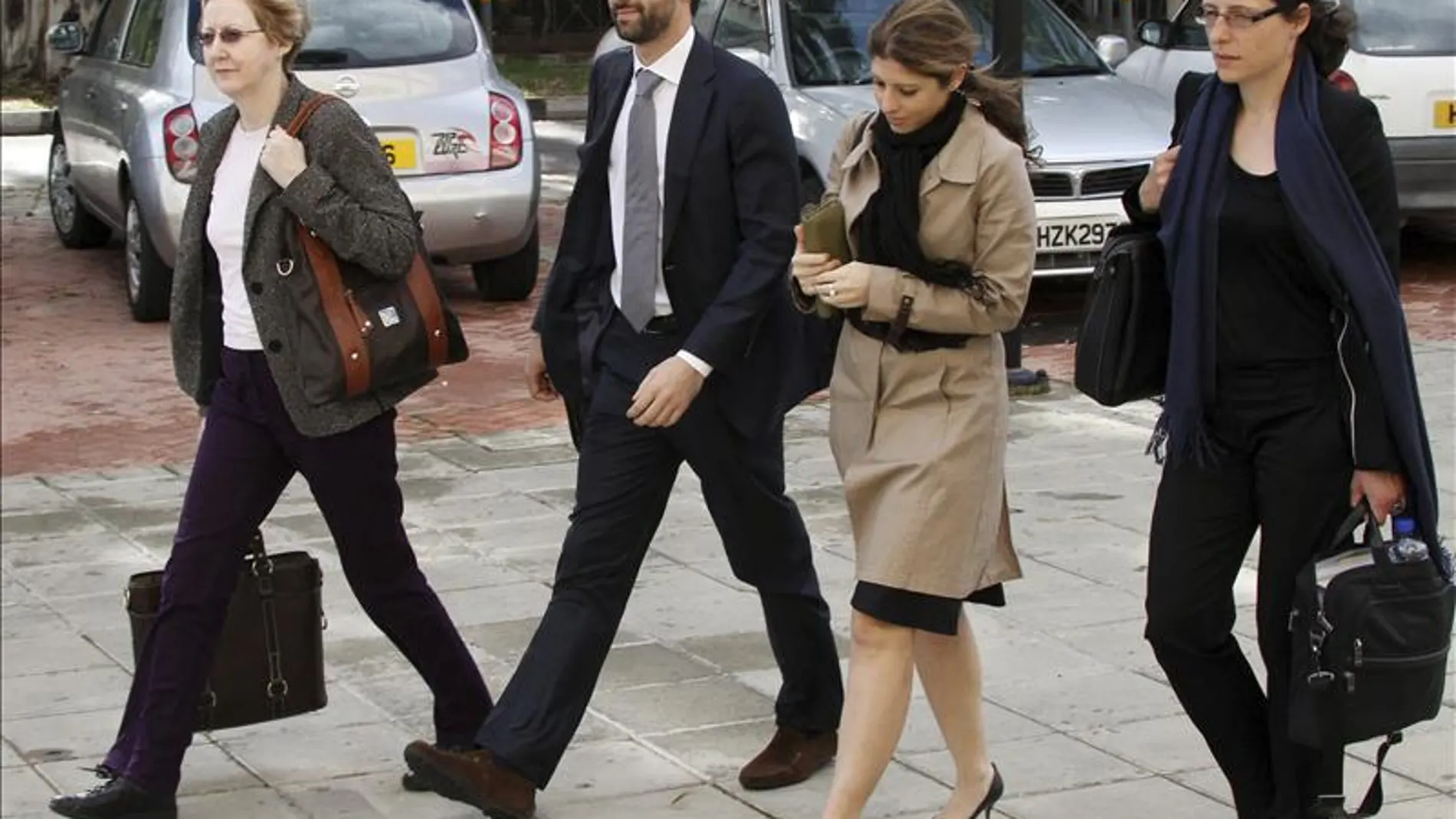 Expertos de la troika Expertos de la troika