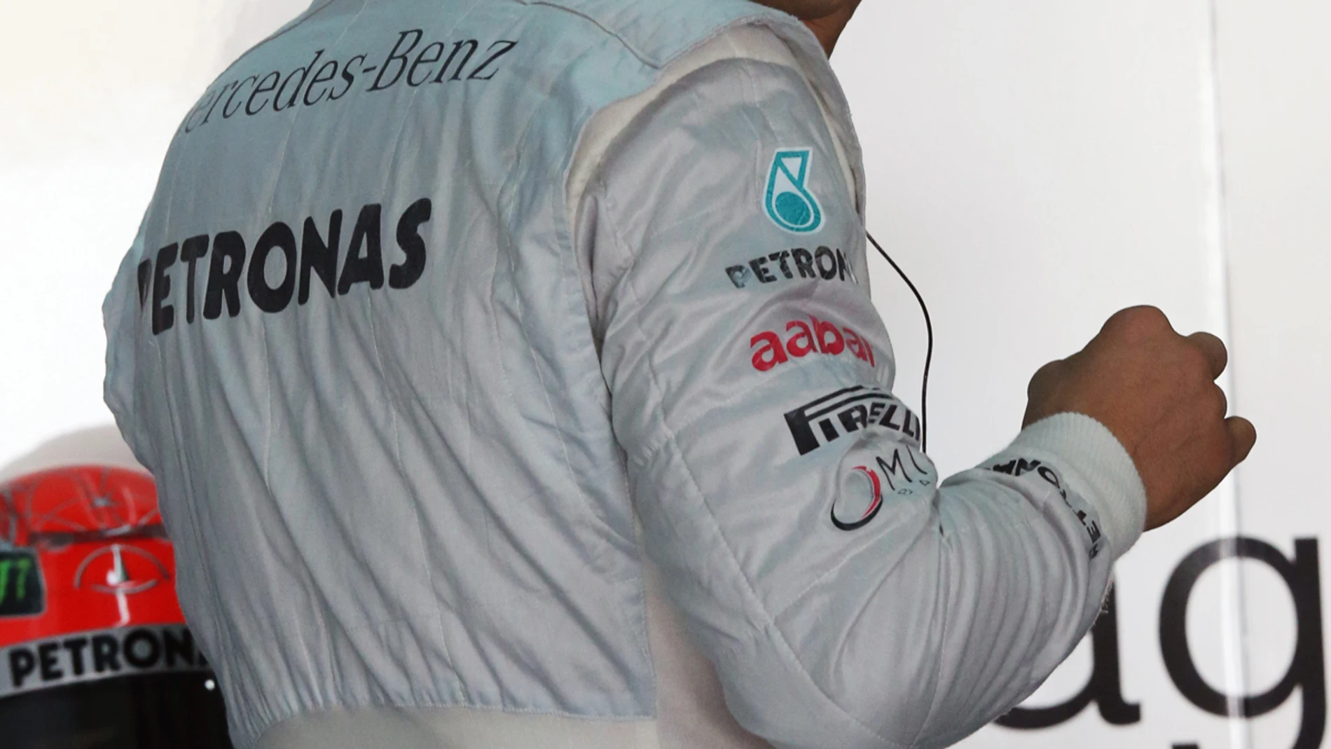 Schumacher, en el box de Mercedes