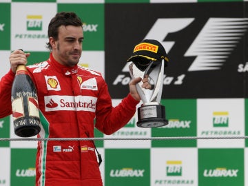 Alonso, en el podio