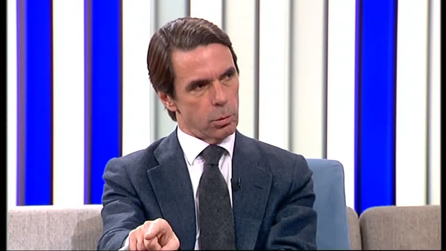 José María Aznar durante su entrevista en Espejo Público José María Aznar durante su entrevista en Espejo Público