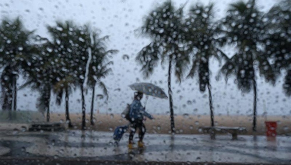La jornada contará con vientos de hasta 100 km/h y precipitaciones y tormentas. 