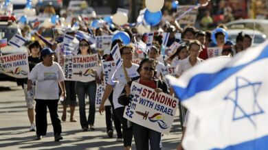 Miles de personas salen a la calle para celebrar el reconocimiento de Palestina