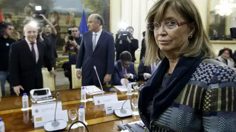 Plantón de la consellera catalana de Educación a José Ignacio Wert. Plantón de la consellera catalana de Educación a José Ignacio Wert.