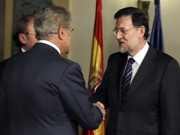 Mariano Rajoy saluda a Posada y García-Escudero Mariano Rajoy saluda a Posada y García-Escudero
