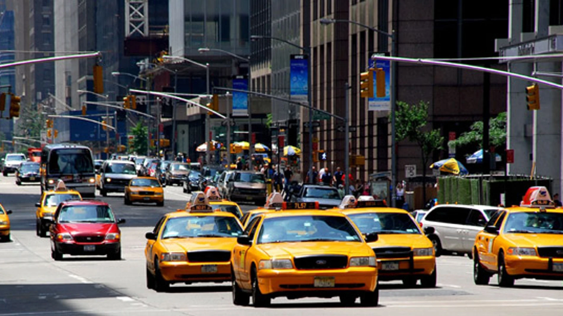 Los típicos taxis amarillos de Nueva York Los típicos taxis amarillos de Nueva York