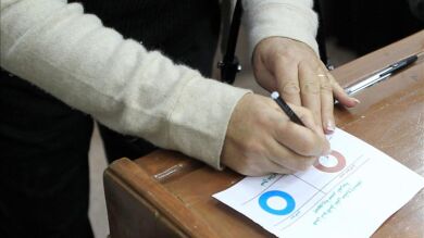 Los islamistas anuncian su victoria en la primera ronda del referéndum en Egipto