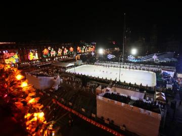 México abre la pista de hielo más grande del mundo