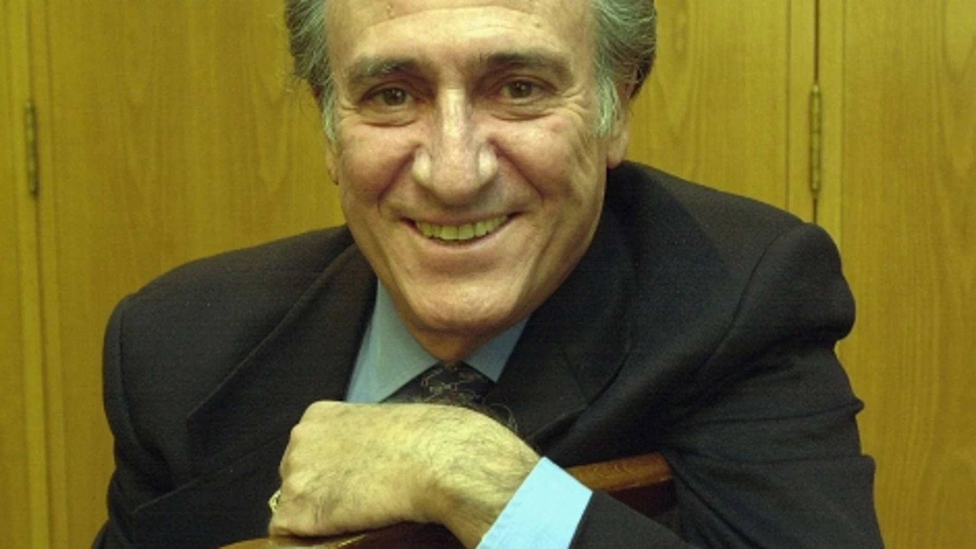 Muere Manolo Esobar Muere Manolo Esobar