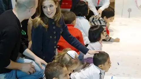 Doña Letizia en el XXXVI Salón del Libro Infantil y Juvenil Doña Letizia en el XXXVI Salón del Libro Infantil y Juvenil