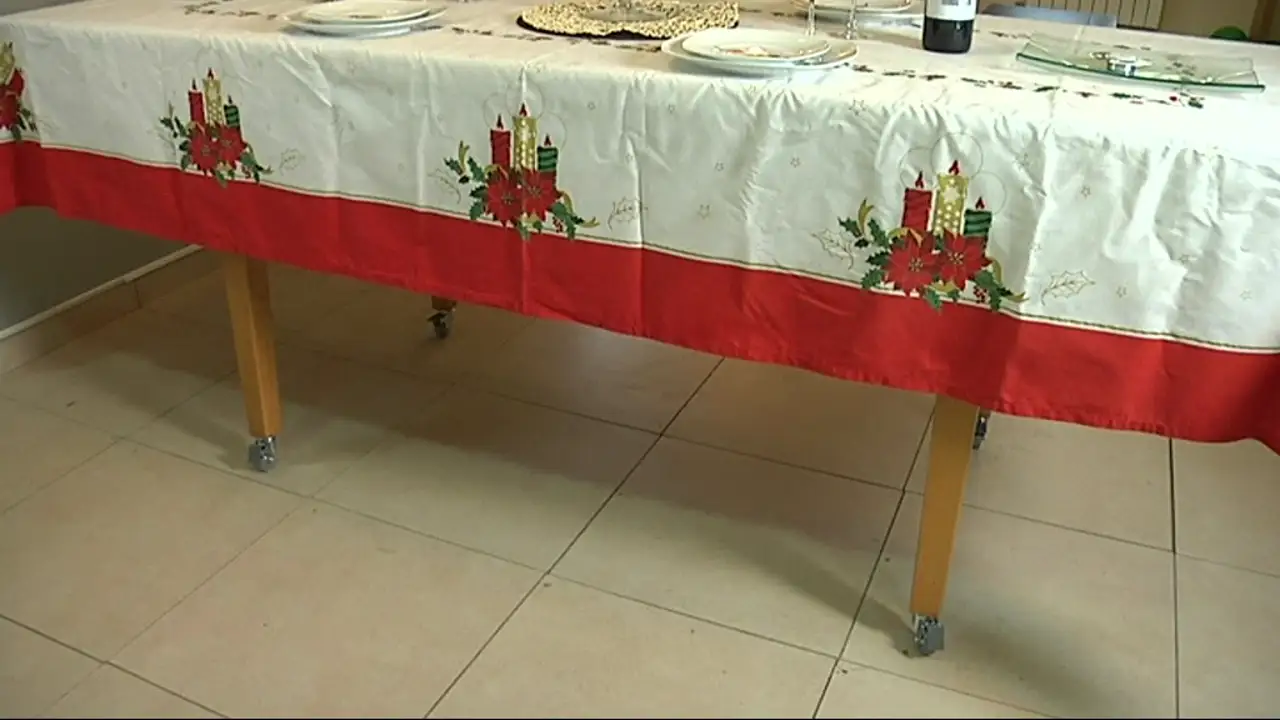 Ruedas en patas de mesa