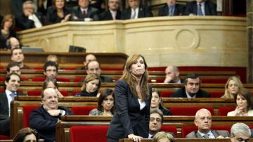 Sánchez-Camacho en el congreso catalán