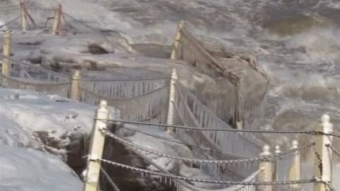 Una ola de fr&iacute;o azota China