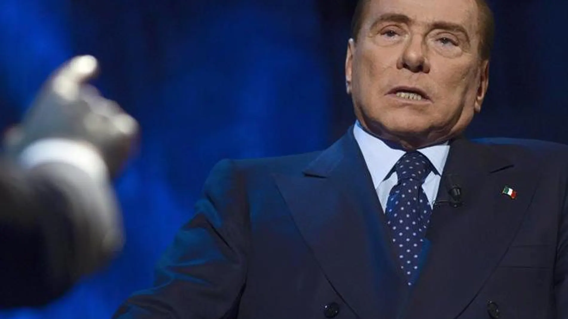 Silvio Berlusconi en una entrevista en la televisión italiana Silvio Berlusconi en una entrevista en la televisión italiana