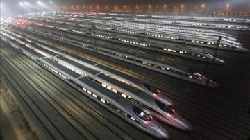 China estrena la línea de alta velocidad más larga del mundo