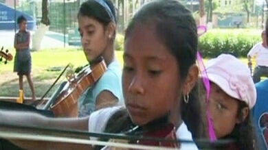 Iniciativa musical en México para alejar a los niños de la violencia y las drogas
