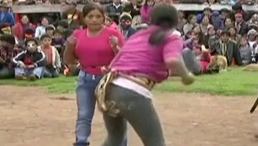 A mamporros en Perú para resolver conflictos