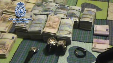 Parte del dinero intervenido en la operaci&oacute;n