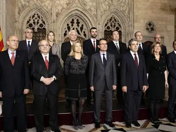 Mas presenta al nuevo gobierno de Cataluña Mas presenta al nuevo gobierno de Cataluña