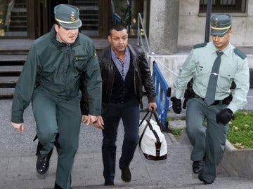 Miguel Ángel Flores a la salida de los Juzgados de Plaza Castilla
