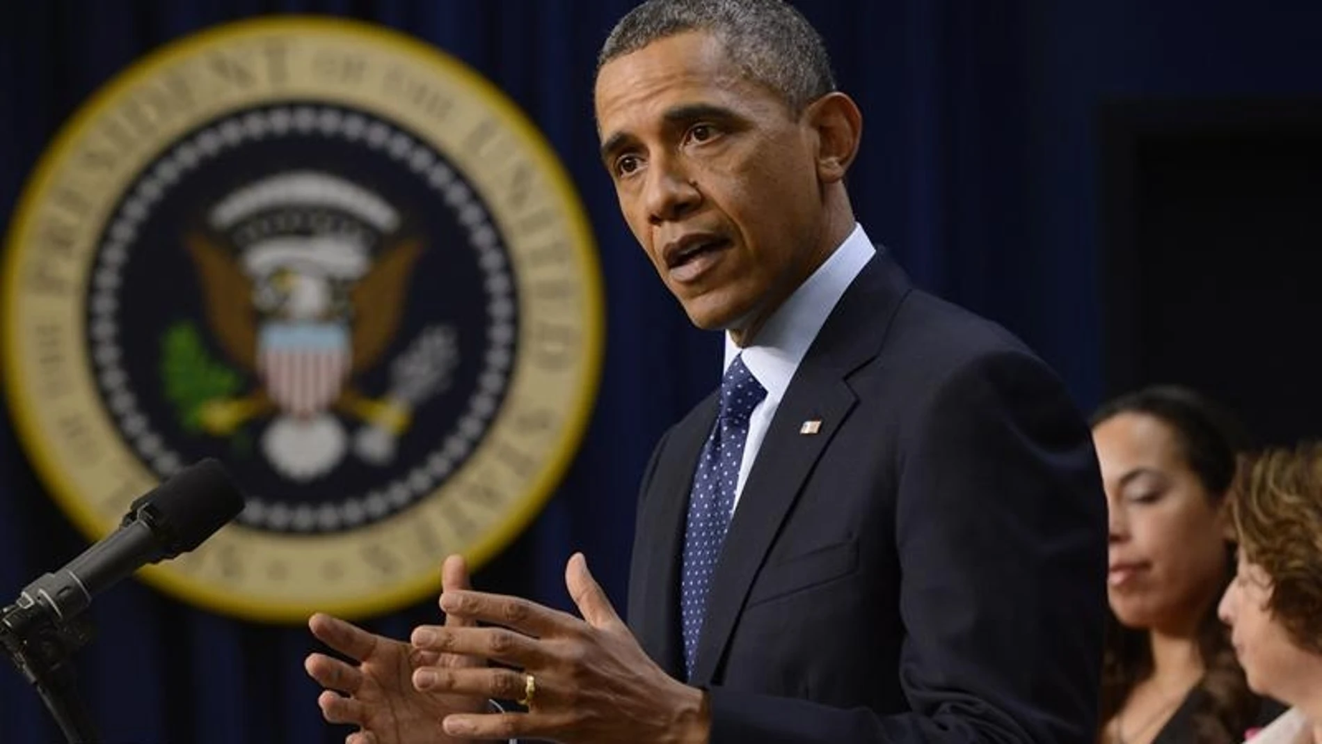 Barack Obama, pronuncia un discurso sobre el "abismo fiscal" en la Casa Blanca en Washington. Barack Obama, pronuncia un discurso sobre el "abismo fiscal" en la Casa Blanca en Washington.
