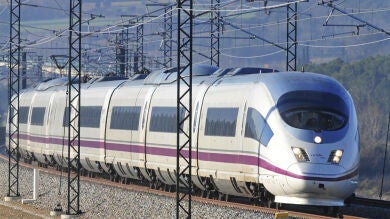 Renfe baja un 11% el precio de los billetes de AVE a partir de este viernes