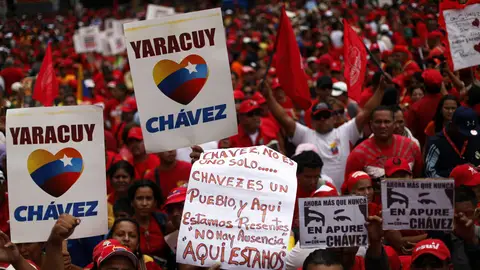 Miles de seguidores mostraron su apoyo a Chávez Miles de seguidores mostraron su apoyo a Chávez