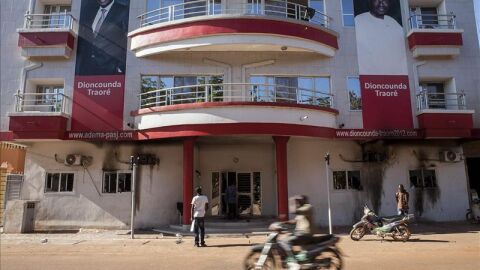 Vista de la sede del partido del presidente de Mali, Dioncounda Traor&eacute;, en Bamako