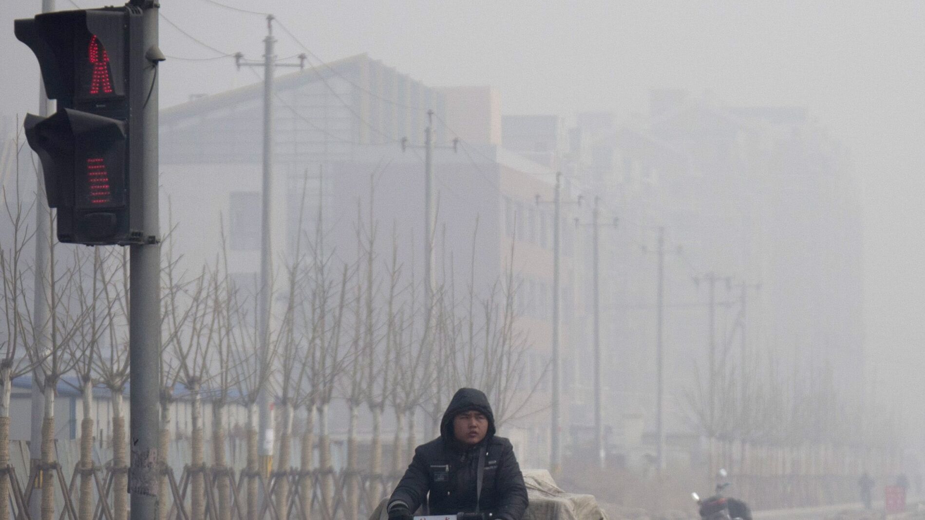 La contaminaci&oacute;n difumina China (14-01-2013)