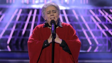 María del Monte imita a Chavela Vargas