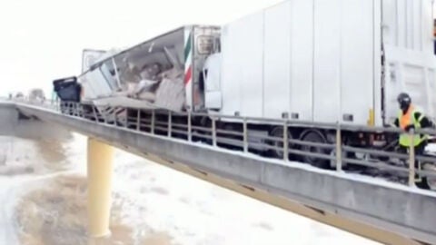 Accidente m&uacute;ltiple en Suecia