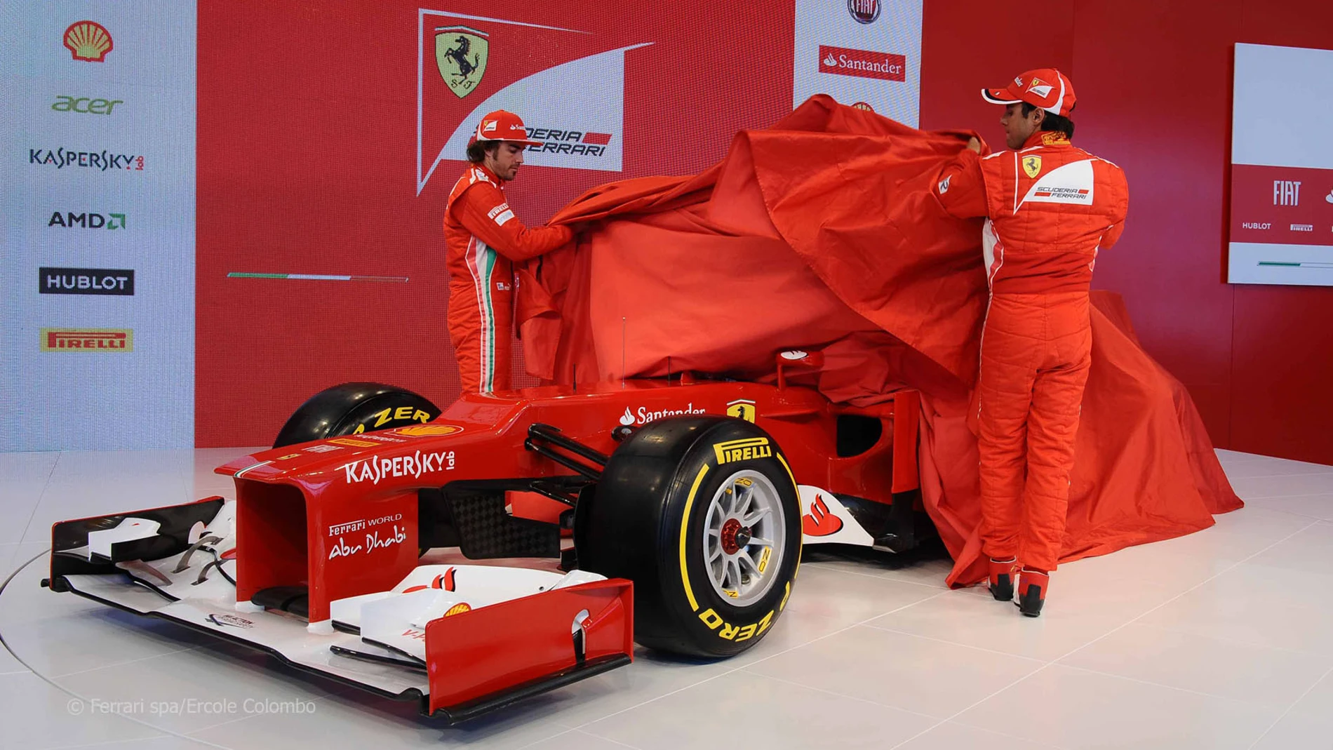 Alonso y Massa destapan el F2012