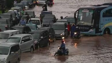 Mueren nueve personas a causa de las inundaciones en Indonesia
