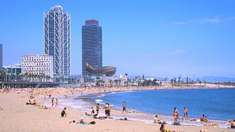 La playa de Barcelona La playa de Barcelona