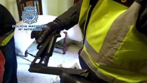 00044