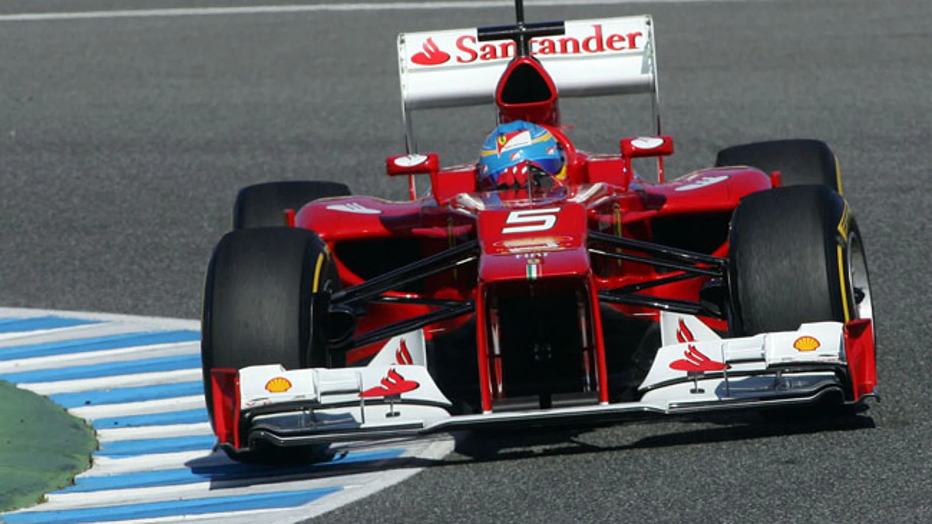 Fernando Alonso en los test de Jerez en 2012.