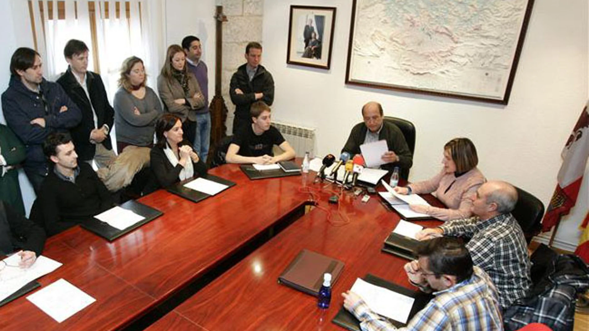 Pleno en el municipio de Condado de Treviño (Burgos) Pleno en el municipio de Condado de Treviño (Burgos)