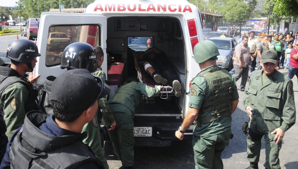 Heridos llegando al hospital de Barquisimeto