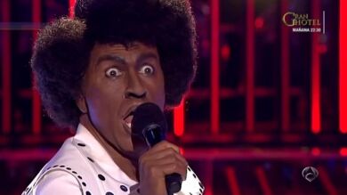  Santiago Segura imita a Boney M