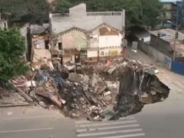 Edificio derrumbado en China