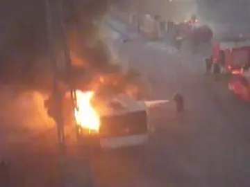 Un autobús escolar se incendia en Lorca Un autobús escolar se incendia en Lorca