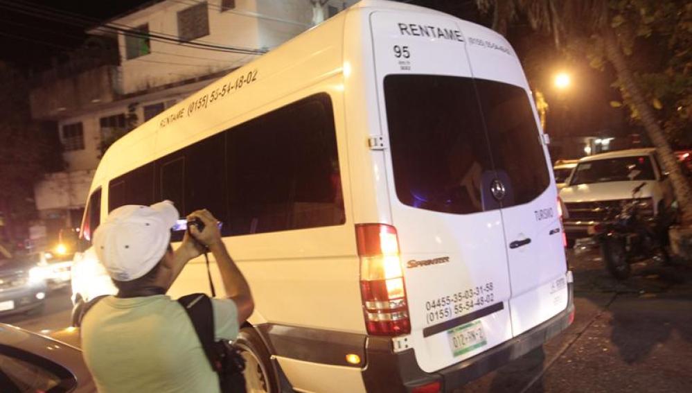 Furgoneta traslada a las jóvenes violadas