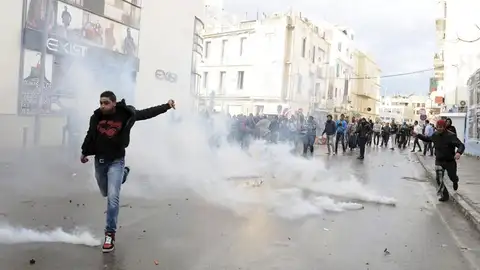 Disturbios en Túnez Disturbios en Túnez