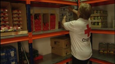 Cruz Roja atendió en 2012 a 2,4 millones de personas, más del triple que en 2008