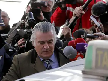 Luis Bárcenas abandona la Fiscalía Anticorrupción Luis Bárcenas abandona la Fiscalía Anticorrupción