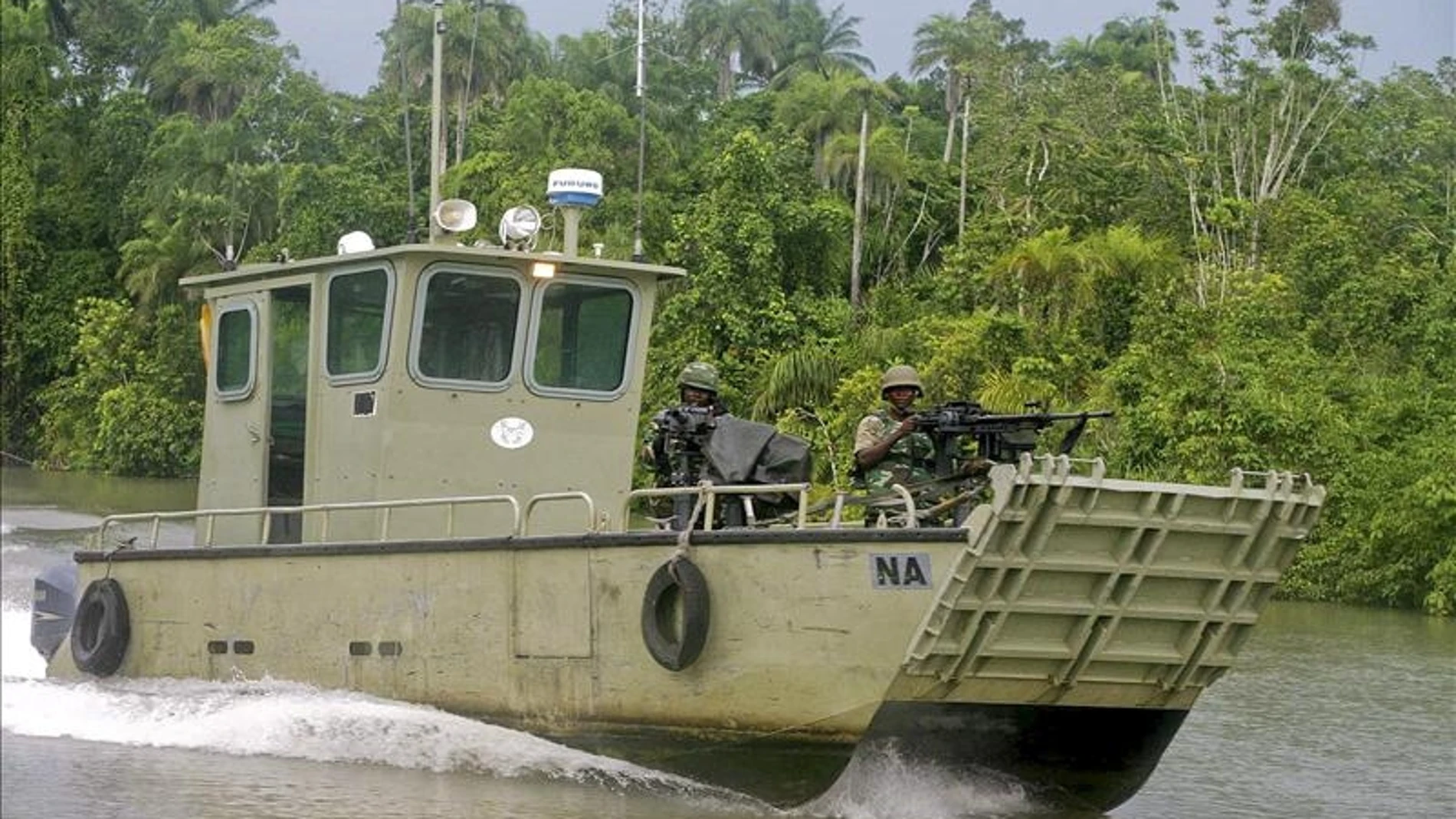 Imagen de archivo de un barco militar nigeriano. Imagen de archivo de un barco militar nigeriano.