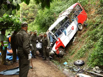 Accidente mortal de un autobús en Chile Accidente mortal de un autobús en Chile